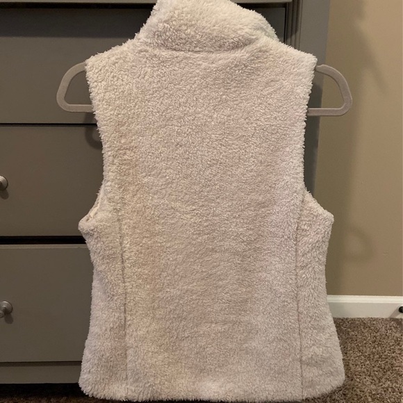 Patagonia Los Gatos White Vest - Picture 5 of 5